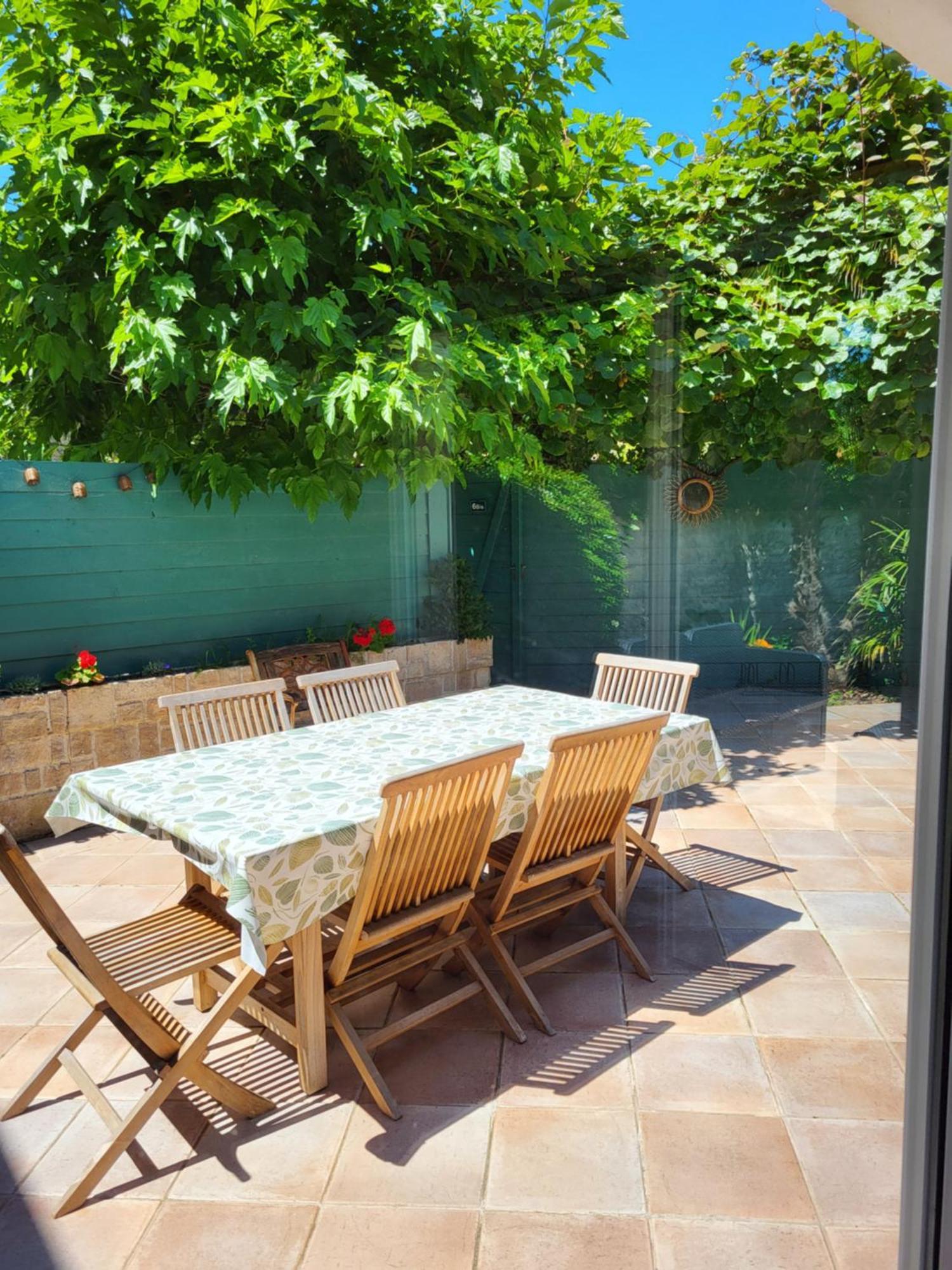 Le Clos Des Sternes La Flotte Exterior photo