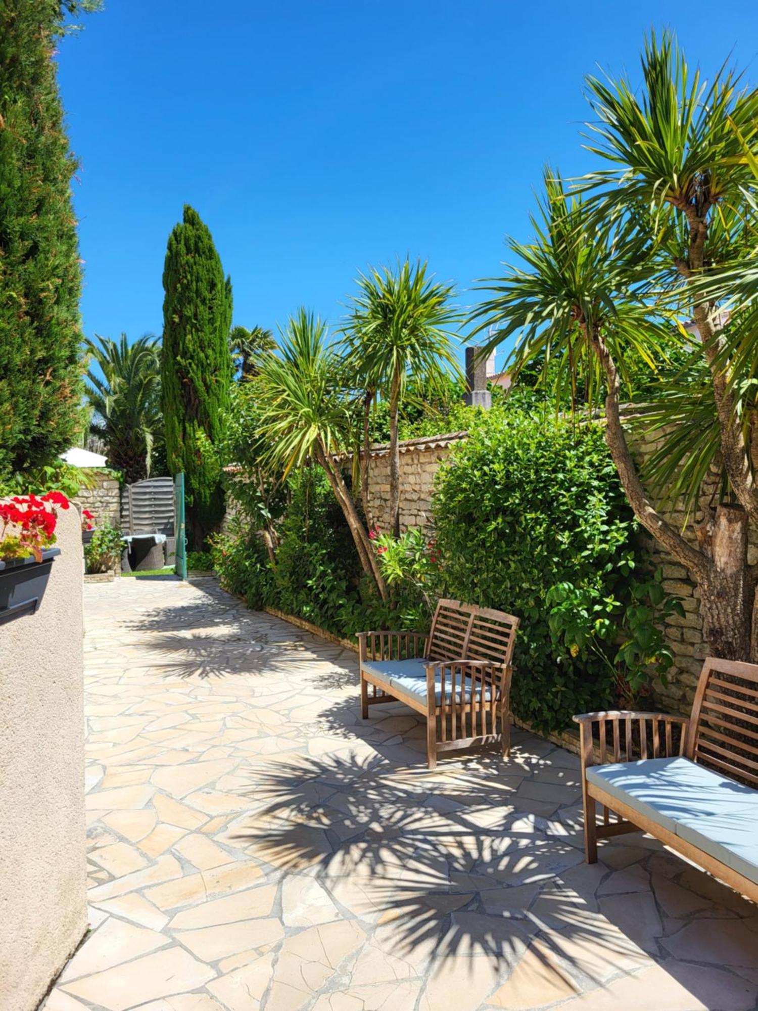 Le Clos Des Sternes La Flotte Exterior photo